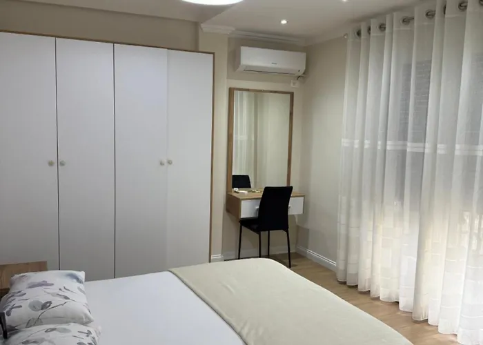 Apartament Near And Air Albania Stadium